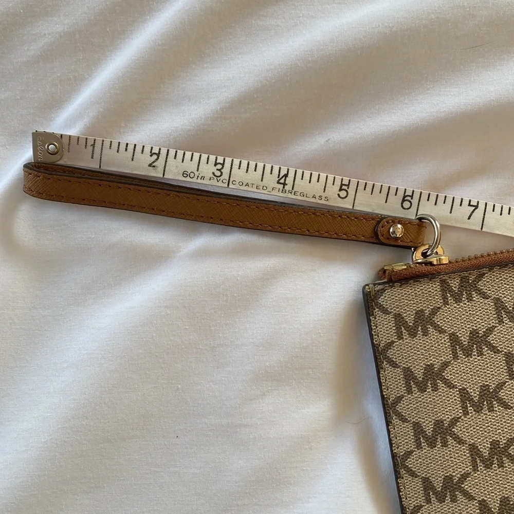 Michael Kors Beige/Gold Croc Embossed Leather and MK Canvas Wristlet Clutch. 10” - Picture 15 of 15